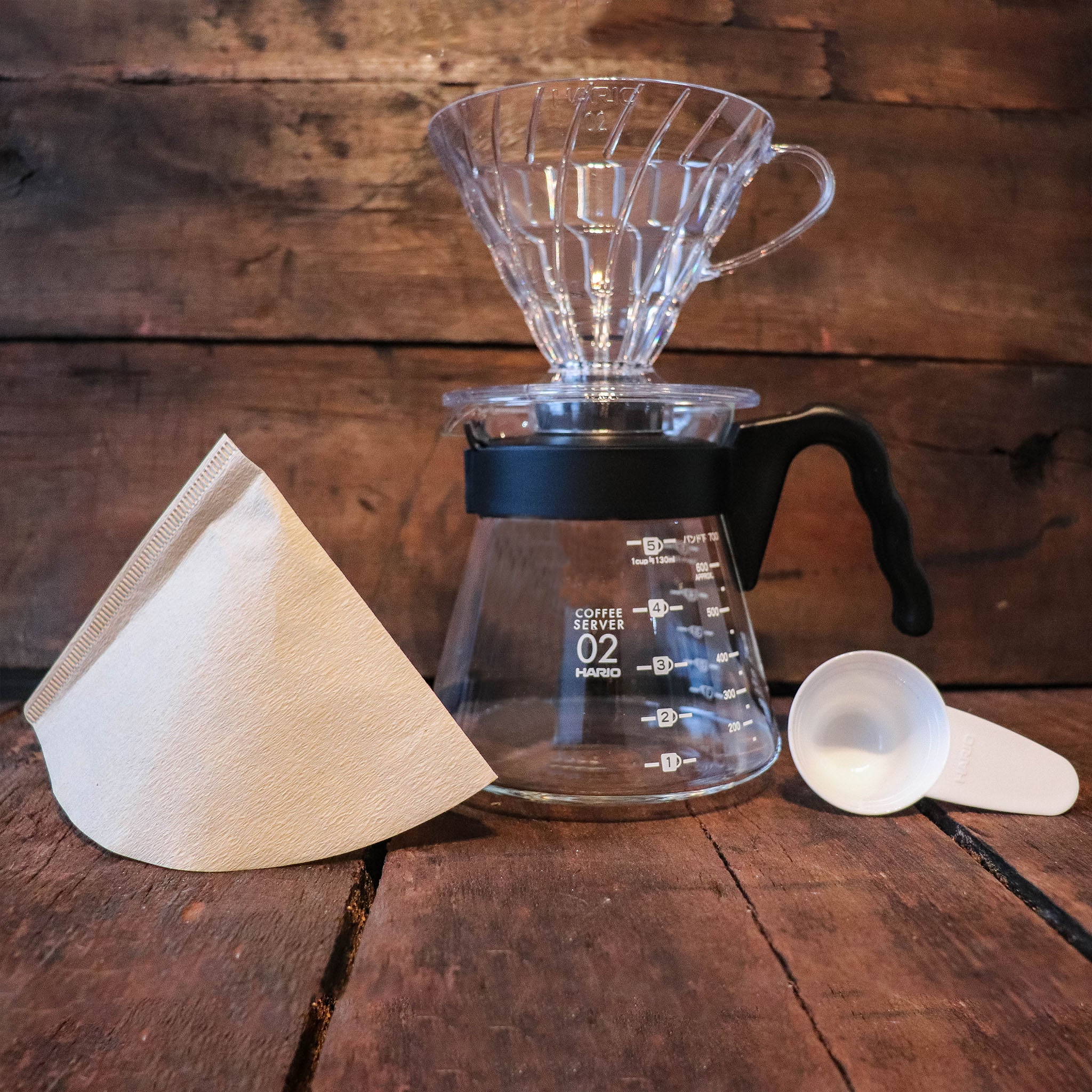 https://www.coffeestamp.com/cdn/shop/products/pour_over_kit.jpg?v=1555039261